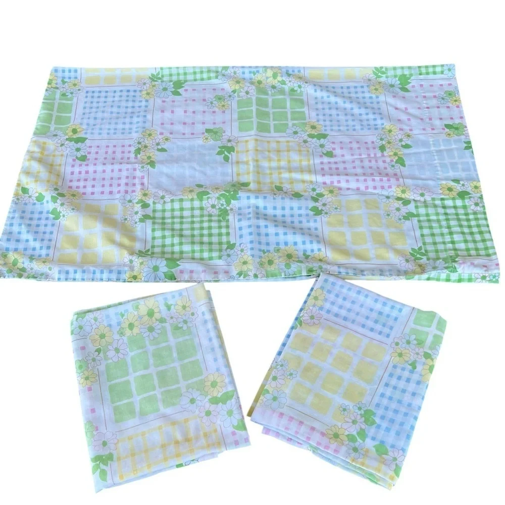 VTG Cannon Monticello Floral Patchwork Gingham 3-Piece Pillowcase Set 70s Cutter
